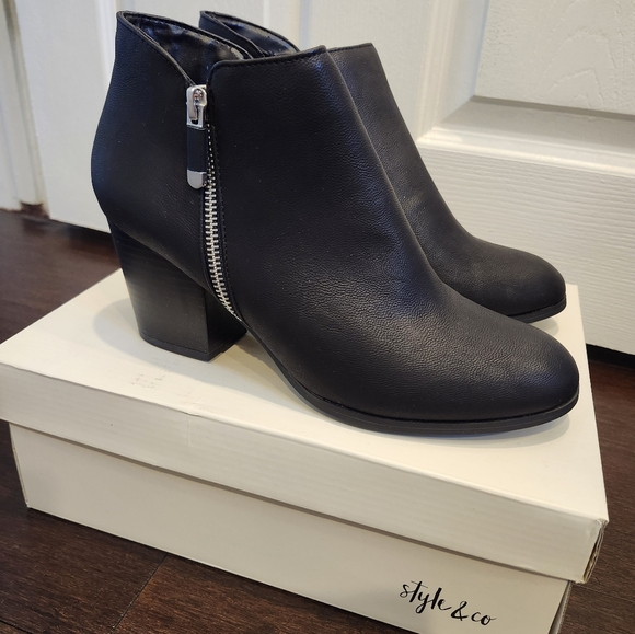 NEW Style & Co black booties - Size 8.5 - Picture 1 of 5
